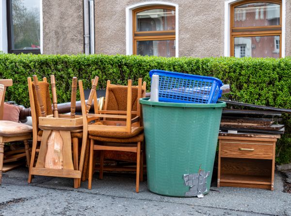 Chair Disposal Service in Sioux City